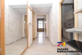 Mieszkanie 2 pokojowe w centrum miasta na sprzedaż